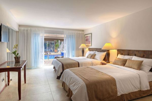 HOTEL TRAMONTO (Sardinal)